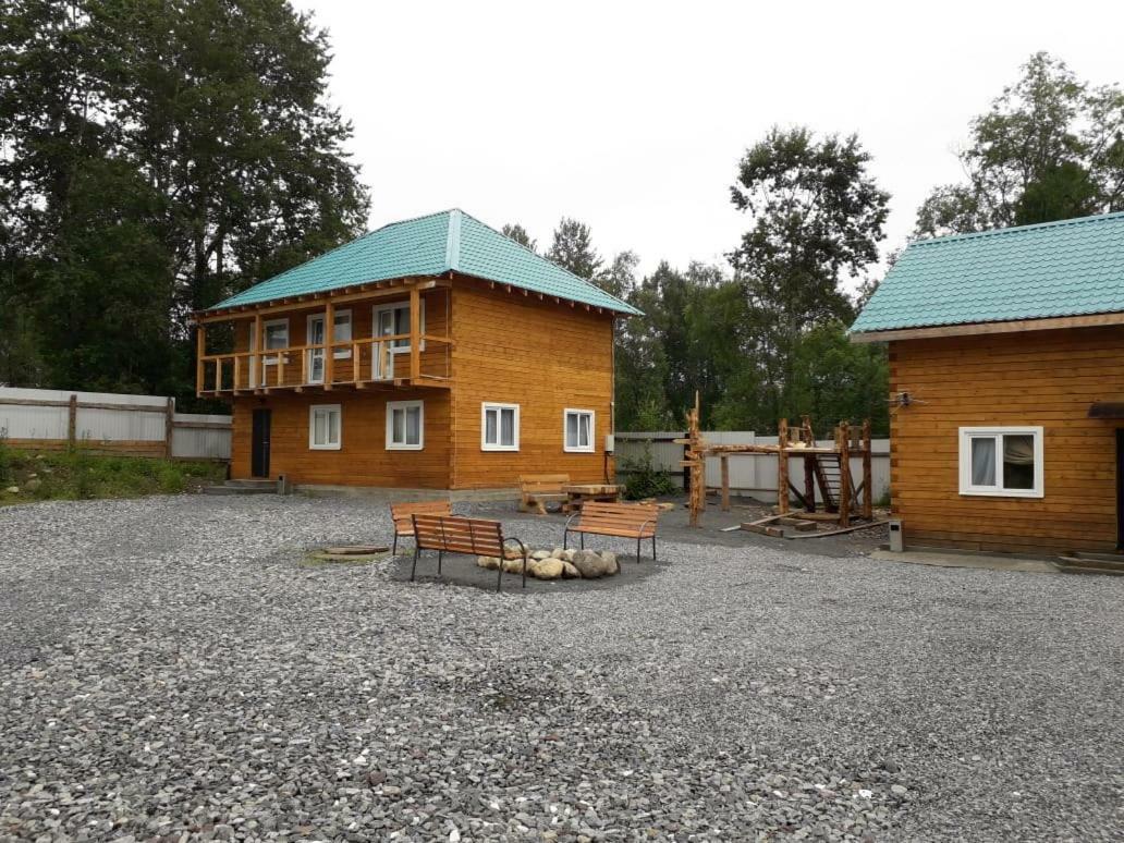 Severnie Sklony Guest House Bajkalsk Zewnętrze zdjęcie